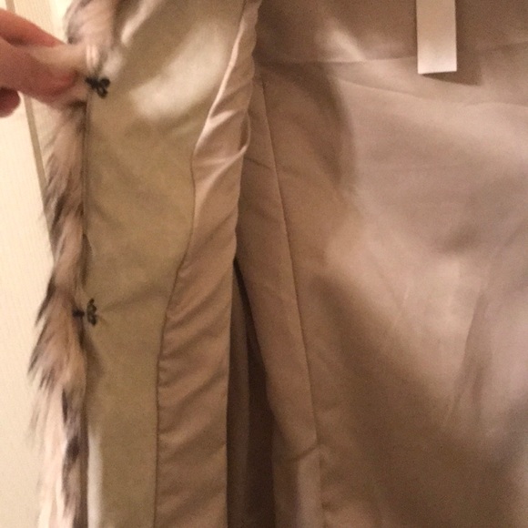 Super Cute Fur Vest Coat-NWT - Picture 6 of 6